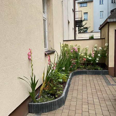 Topolova - Stare Miasto, 10 Min Od Rynku Apartment Krakau