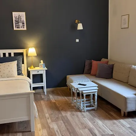 Topolova - Stare Miasto, 10 Min Od Rynku Appartement *